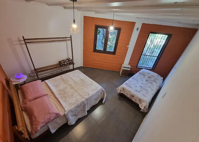 Vila Kuir Hospedagens